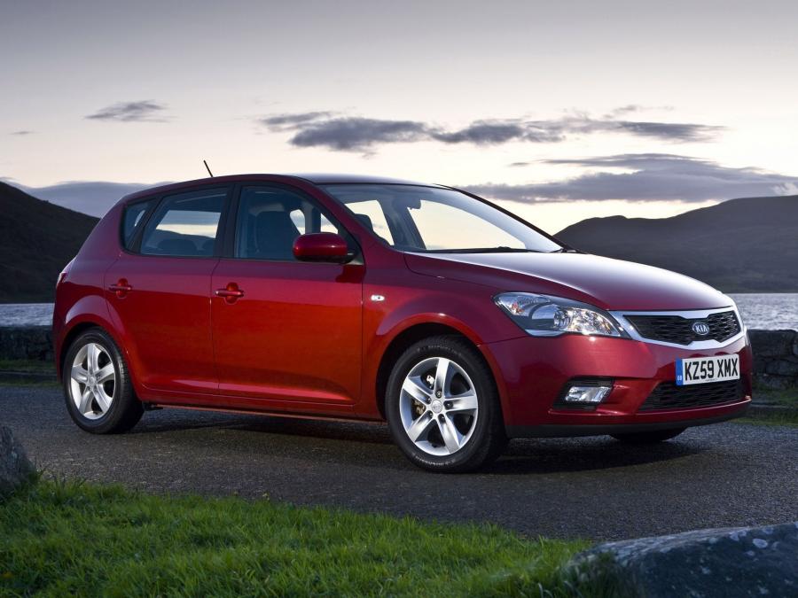  Kia cee&rsquo;d EcoDynamics 2009 года  (UK) (фото 5 из 10)